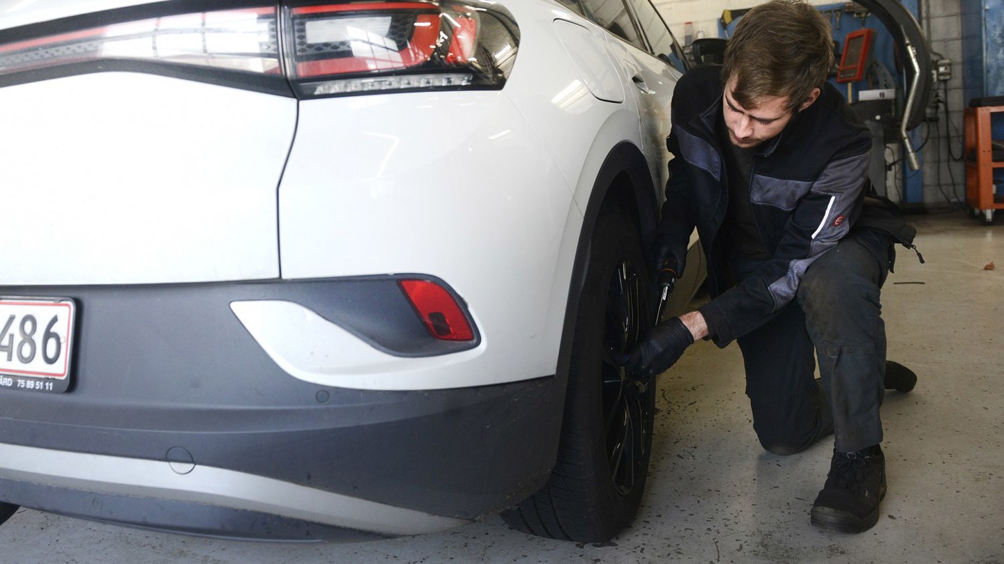 Hornsyld Bilcenter 19 1499X1000